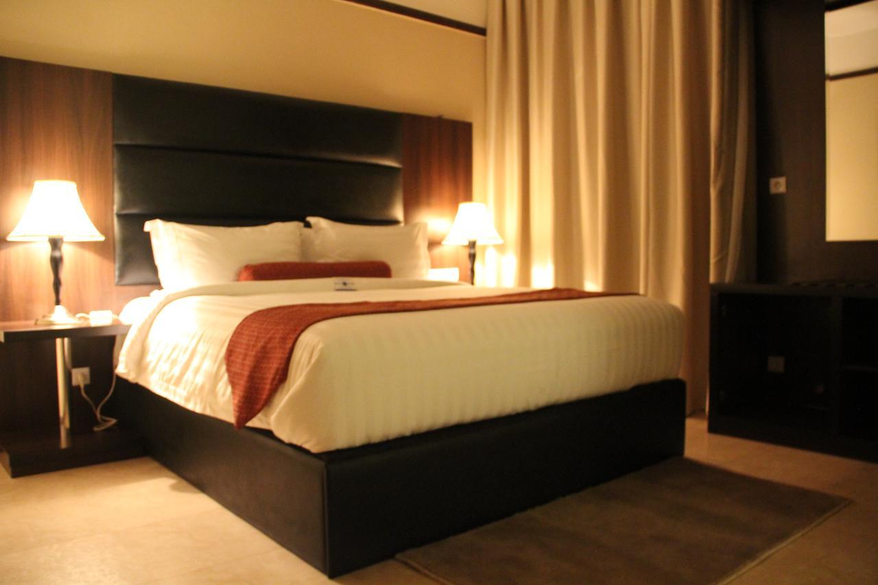 Casablu Hotel ヌアクショット エクステリア 写真