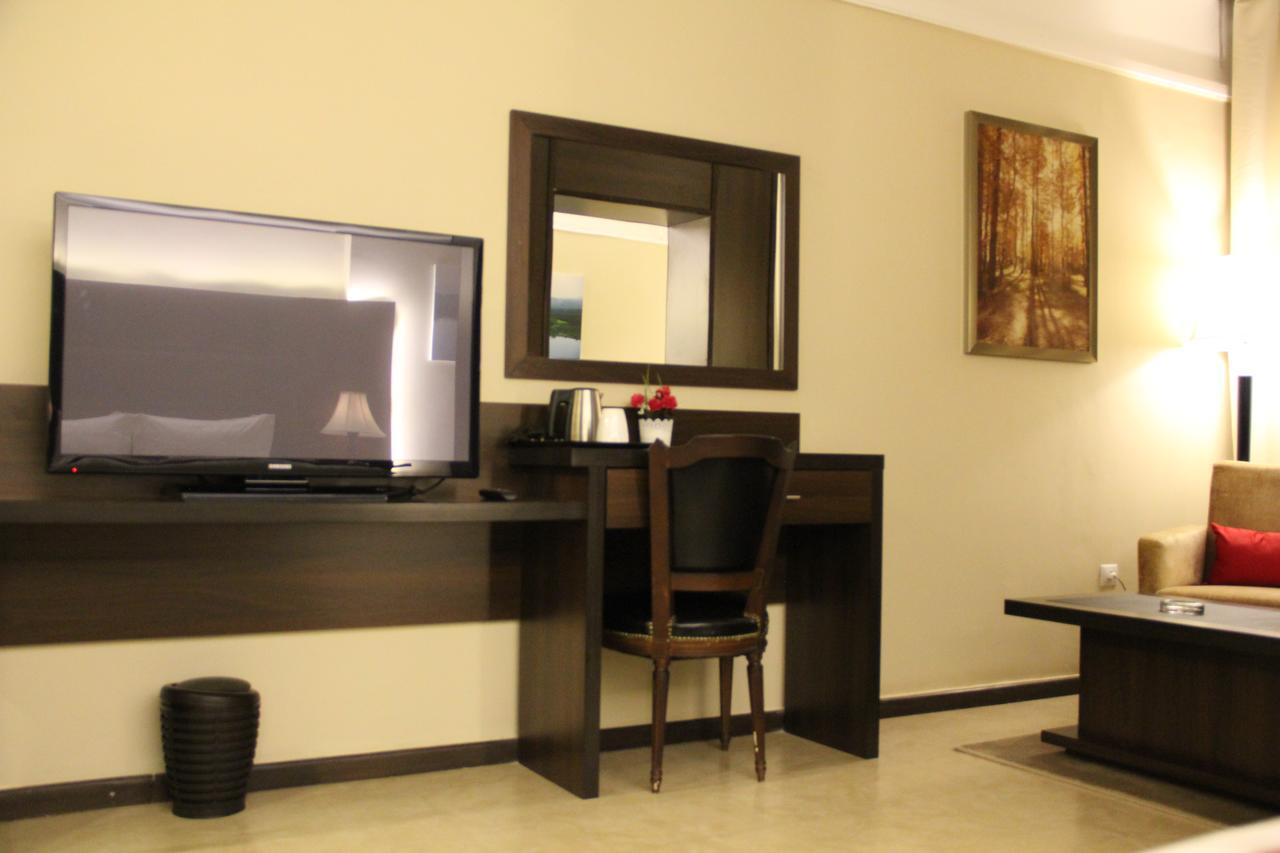 Casablu Hotel ヌアクショット エクステリア 写真